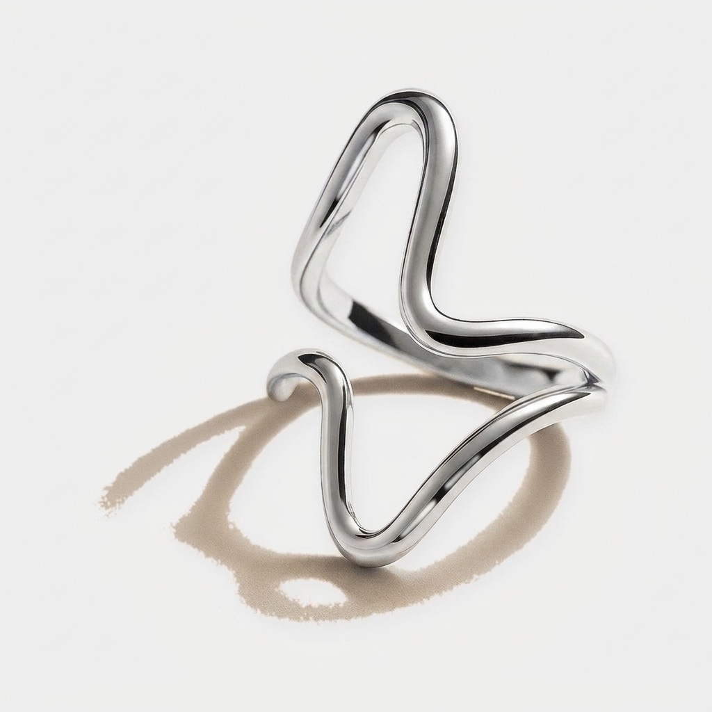 Isla Wave Ring