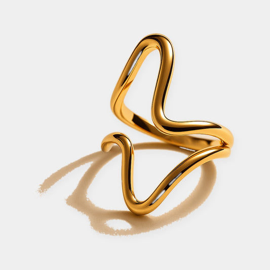Isla Wave Ring
