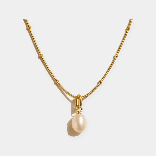 Isola Pearl Pendant Necklace