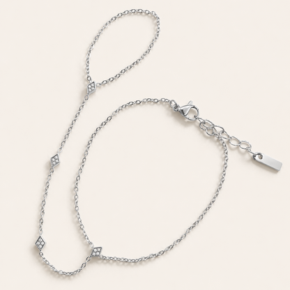 Virelle Crystal HandChain