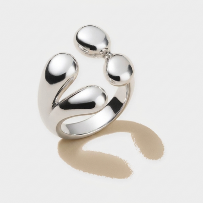 Demi Ring