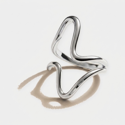 Isla Wave Ring