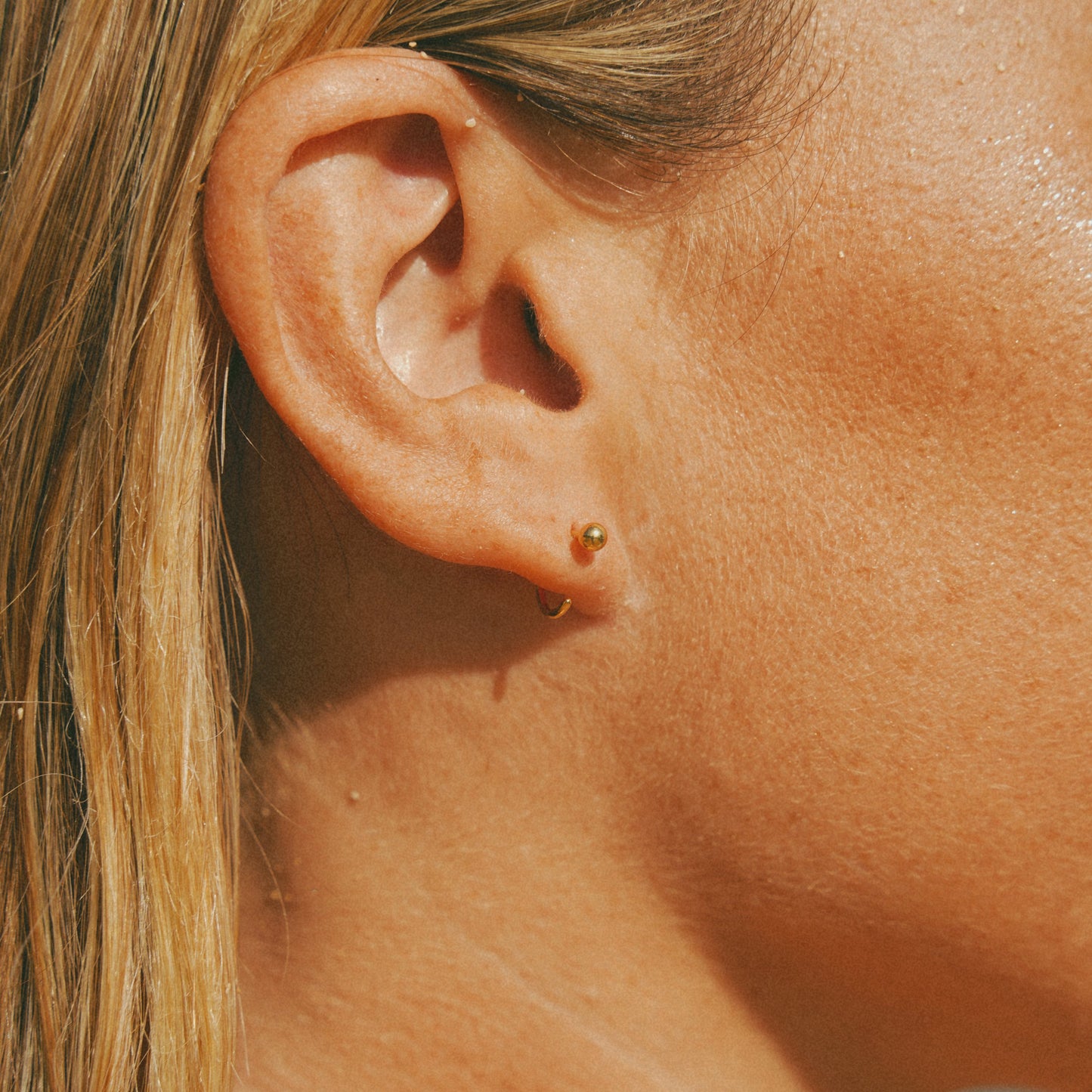 Sun Dot Comfort Earrings